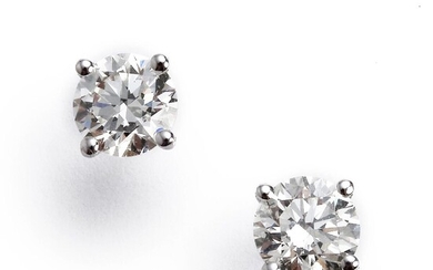 SOLD. A pair of diamond ear studs each set with a brilliant-cut diamond weighing a total of app. 1.15 ct. H/VS. H&A. (2) – Bruun Rasmussen Auctioneers of Fine Art