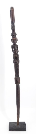 (-), Afrikaans houten staf met voorouderfiguur, Luba, Congo,...