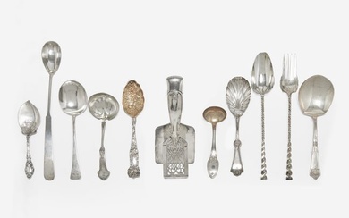 An assorted group of ten sterling serving pieces, various American makers, late 19th / 20th century