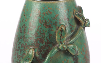 Arne Bang. Stoneware vase, no. 185