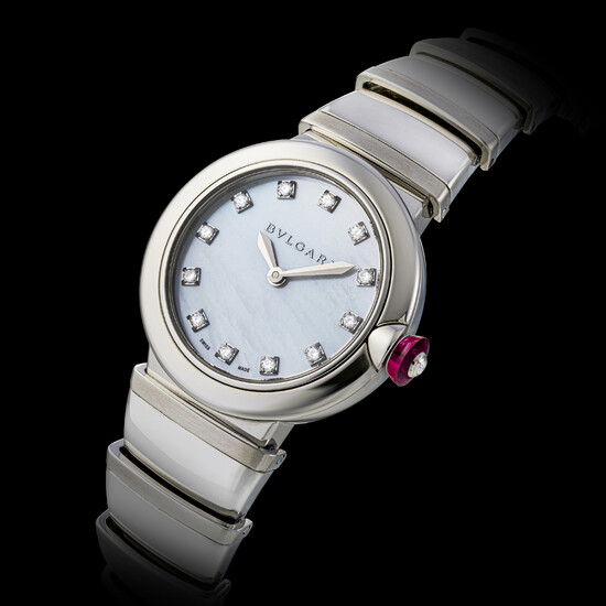 BULGARI, LVCIA, LADY’S WITH MOTHER-OF-PEARL AND DIAMOND-SET