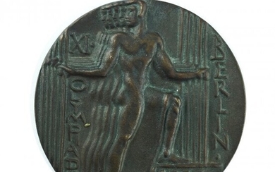 Bronze medal with brown patia