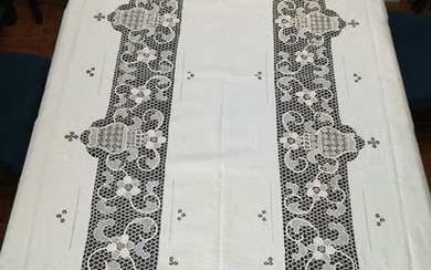 Burano lace linen towel. (1) - Linen - Second half 20th century