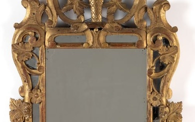 CONTINENTAL GILTWOOD LOOKING GLASS / WALL MIRROR