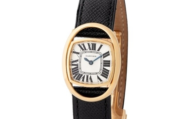 Cartier Paris. Attractive Squarish-Shape Wristwatch in Yellow Gold, With Silver Roman Numbers Dial and Certificate from Cartier