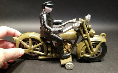 Cast Iron Toy Motorcycle 1 Police Patrol Rider