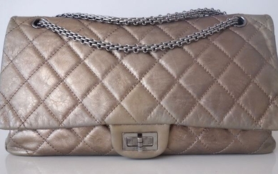 Chanel - 2.55 MAXI Shoulder bag