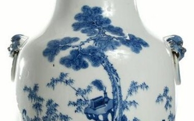 Chinese Blue and White Decorated Porcelain Vase