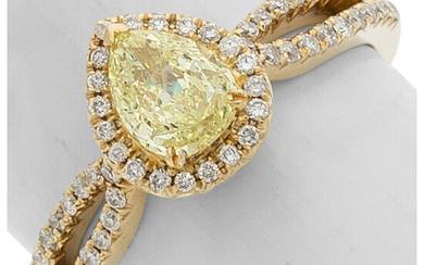 Colored Diamond, Diamond, Gold Ring Stones: Pear-shaped yellow diamond...