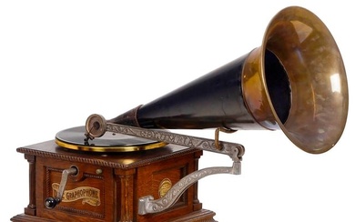 Columbia AH Disc Phonograph, c. 1904