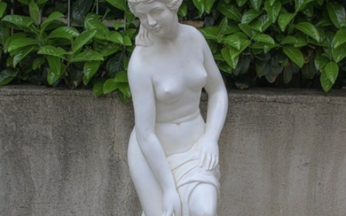 Dal modello di Christophe-Gabriel Allegrain (1710-1795) - Sculpture, Baigneuse - 124 cm - White statuary marble