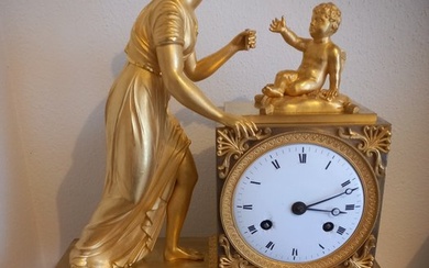 Figural mantel clock - Empire - Ormolu - 1800-1850