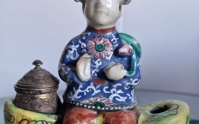 Figure - Porcelain, Silver - China - 18th - 19th century