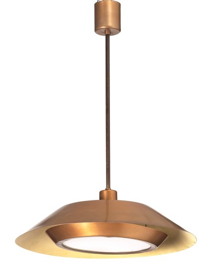 Frits Schlegel: Pendant with copper shades and canopy, bottom with circular glass shade. H. 80 cm. Diam. 55 cm.