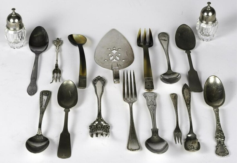 GROUPING OF SILVER PLATED FLATWARE/ SERVING PIECES