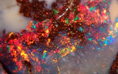 Gorgeous boulder opal , Untreated 13.025ct - 23.68×10.04×4.45 mm - 2.605 g