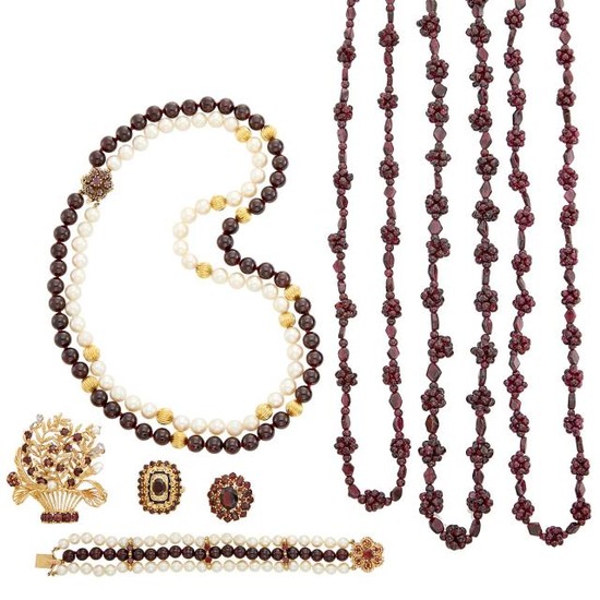 Group of Garnet, Cultured and Freshwater Pearl and Gold Jewelry