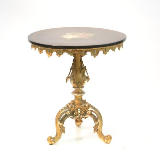 ITALIAN CARVED GILTWOOD SIDE TABLE