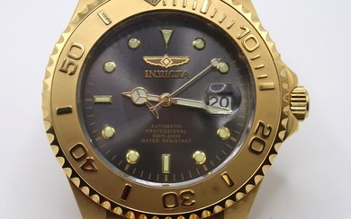 Invicta Pro Diver Automatic Movement Charcoal dial watch.