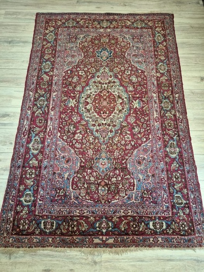 Isphahan - Carpet - 210 cm - 130 cm
