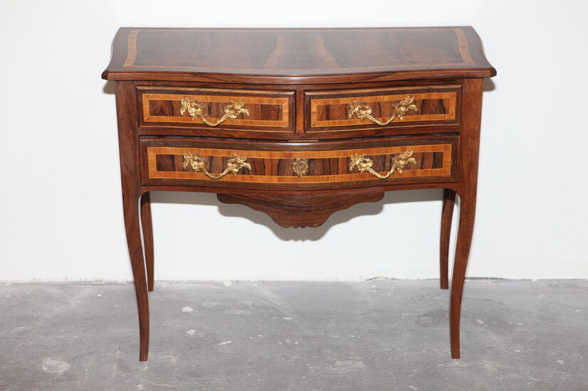 LOUIS XV-STYLE INLAID ROSEWOOD THREE-DRAWER HALL TABLE. Top with serpentine...