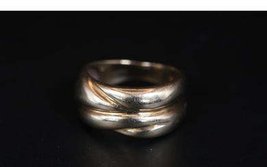 Ladies 9ct Gold Multi band design ring Size M. 4.6g total we...
