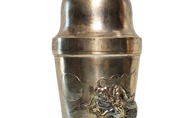 Large Antique Chinese Export Silver Repousse Dragon Cocktail Shaker Signed Stamped 14.7ozt