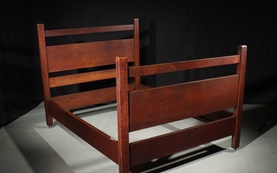 Large Gustav Stickley Arts & Crafts Mission oak bed frame, model 922, ca. 1910. 55"H x 57"W x 79"L