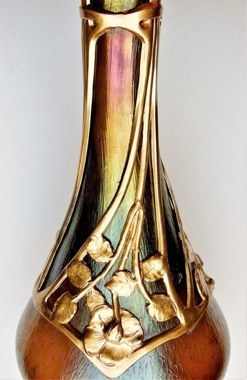 Loetz o. Kralik - Iridescent glass vase