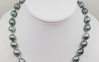 NO RESERVE PRICE - 925 Silver - 10x14mm Special Colour Tahitian Pearls - Necklace