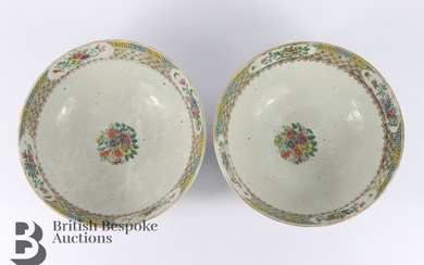 Pair of early 20th century Cantonese bowls, painted with...
