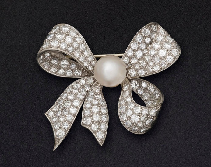 Platinum pearl and diamond brooch