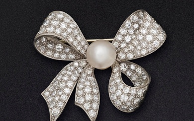 Platinum pearl and diamond brooch