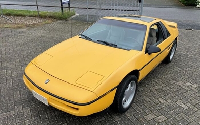 Pontiac - Fiero 2.8 V6 Formula - 1988