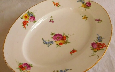 Porcelaine de Paris - attribué Manufacture de Locré - 18th oval dish in gilt porcelain and bouquets of flowers - Louis XVI - Porcelain