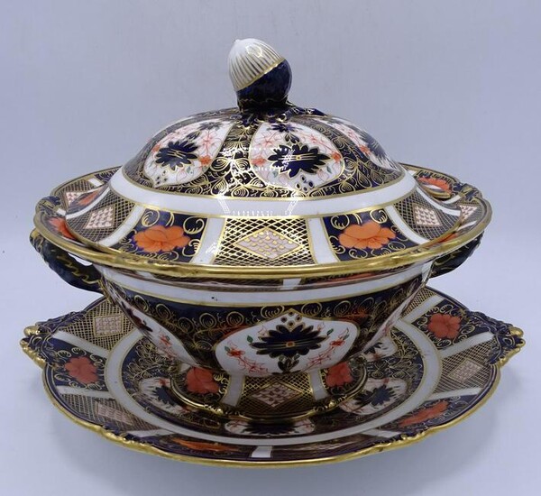 ROYAL CROWN DERBY COVERED TUREEN WITH UNDERPLATE