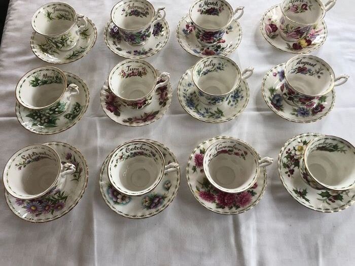 Royal Albert - Cup and saucers Flower of the Month (12) - Romantic - Porcelain
