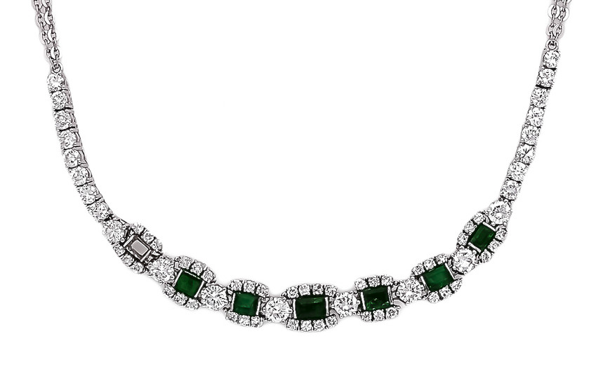 Emerald-brilliant necklace WG 750/000 with 68 brilliant-cut diamonds,...