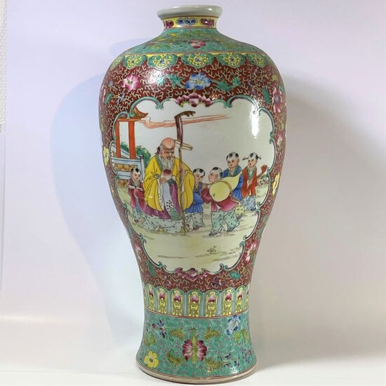 Vase (1) - Porcelain - China - Second half 20th century