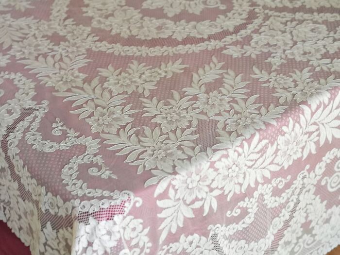 Wonderful piece. Antique French alençon lace bedspread, unworn. King size bed. - Antique alencon - Second half 20th century