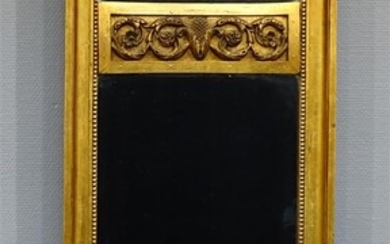 (-), goudbeschilderde empire spiegel met geprofileerde lijst en...