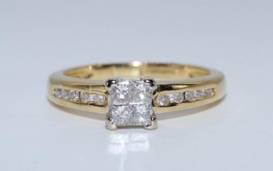 18ct Gold 0.25ct Diamond Cluster Ring Stone: DiamondStamp: 750...