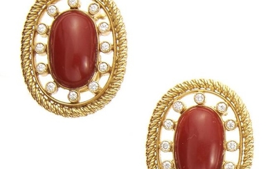 18kt yellow gold, coral and diamond earrings