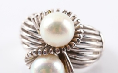 14K White Gold Cultured Freshwater Pearl Swirl Ring