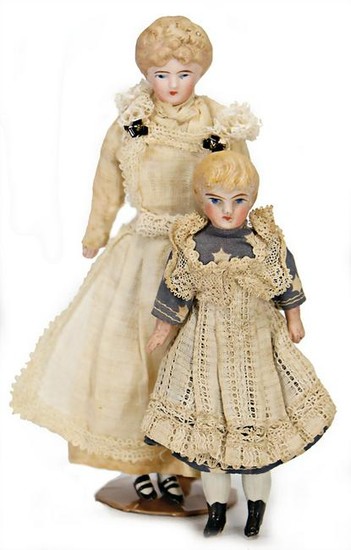 2 dollhouse dolls, bisque shoulder headed dolls, arms