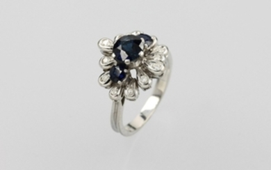 18 kt gold ring with sapphires and...