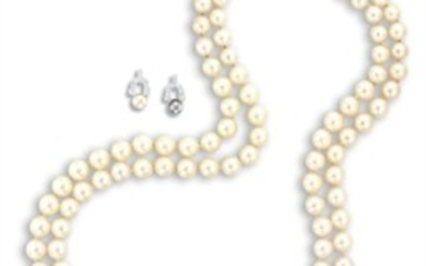 A Cultured Pearl and Diamond Necklace, and a Pair of Art Deco Pearl and Diamond Earclips, Circa 1925, 養殖珍珠配鑽石項鏈；及 Art Deco珍珠配鑽石耳環一對, 約1925年 (2)養殖珍珠配鑽石項鏈；及 Art Deco珍珠配鑽石耳環一對, 約1925年 (2)