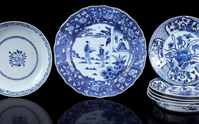 7 porcelain dishes with blue and white decor, China