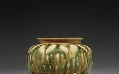 A SANCAI-GLAZED POTTERY TRIPOD JAR, TANG DYNASTY (AD 618-907)