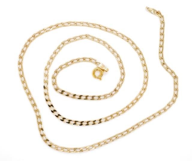 9ct yellow gold chain necklace with flat cuban type links. M...